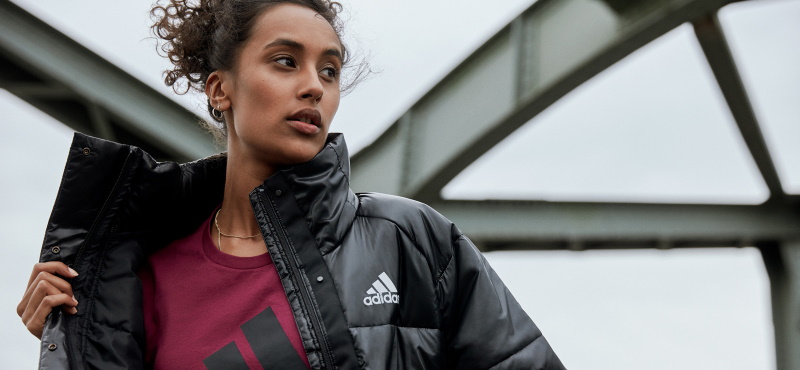 Sale в adidas: −20% на спортивную одежду и обувь